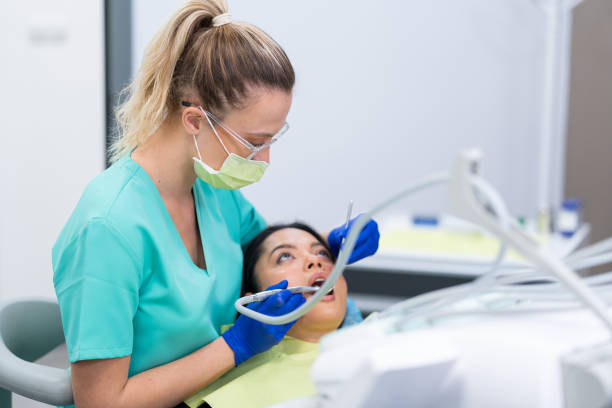 Best Dentist Open Late Near Me  in Laguna Park, TX